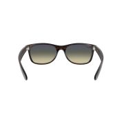 Ray-Ban-New_Wayfarer-180
