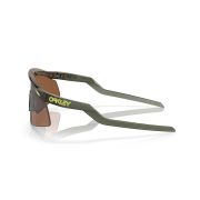 Oakley-HYDRA-Side