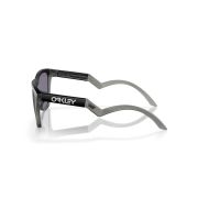 Oakley-FROGSKINS-Side