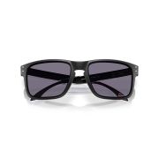 Oakley-Holbrook-Top