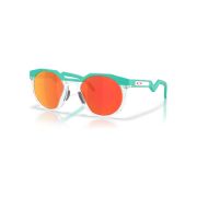 Oakley-Hstn-Angle