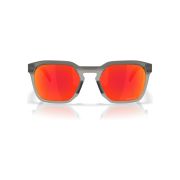 Oakley-Hstn Sq-Front