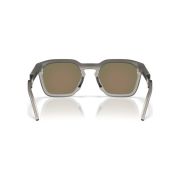 Oakley-Hstn Sq-Back