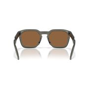 Oakley-Hstn Sq-Back