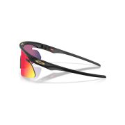 Oakley-Rslv Lite-Side