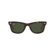 Ray-Ban WAYFARER Sunglasses