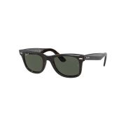 Ray-Ban WAYFARER Sunglasses